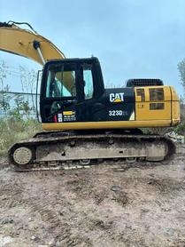 Buy Caterpillar 323 Used Excavator / 2 Buy Caterpillar 323 Used Excavator / 2