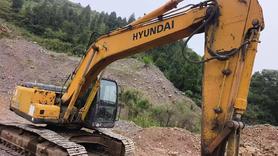 Buy Hyundai R225-7 Used Excavator / 2 Buy Hyundai R225-7 Used Excavator / 2