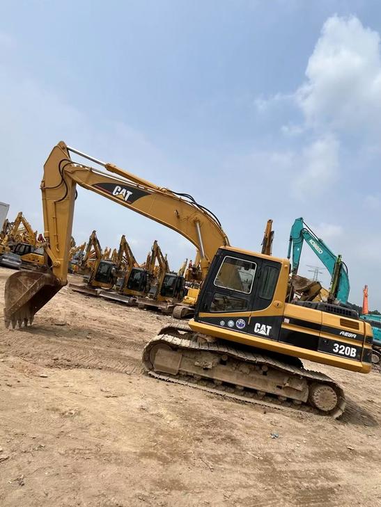 Buy Caterpillar 320B Used Excavator / 1