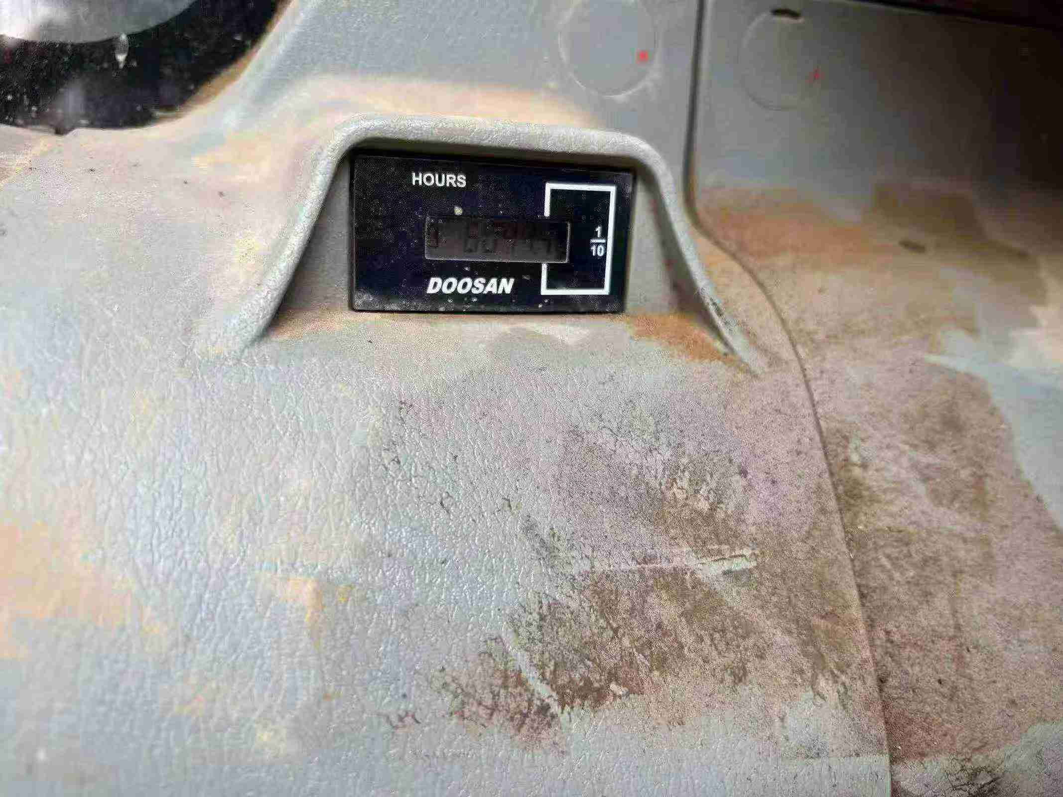 Buy Doosan DX380 Used Excavator / 5
