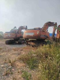 Buy Doosan DH225-7 Used Excavator / 4 Buy Doosan DH225-7 Used Excavator / 4