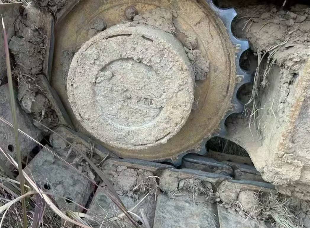 شراء حفارة Komatsu PC70 مستعملة / 8