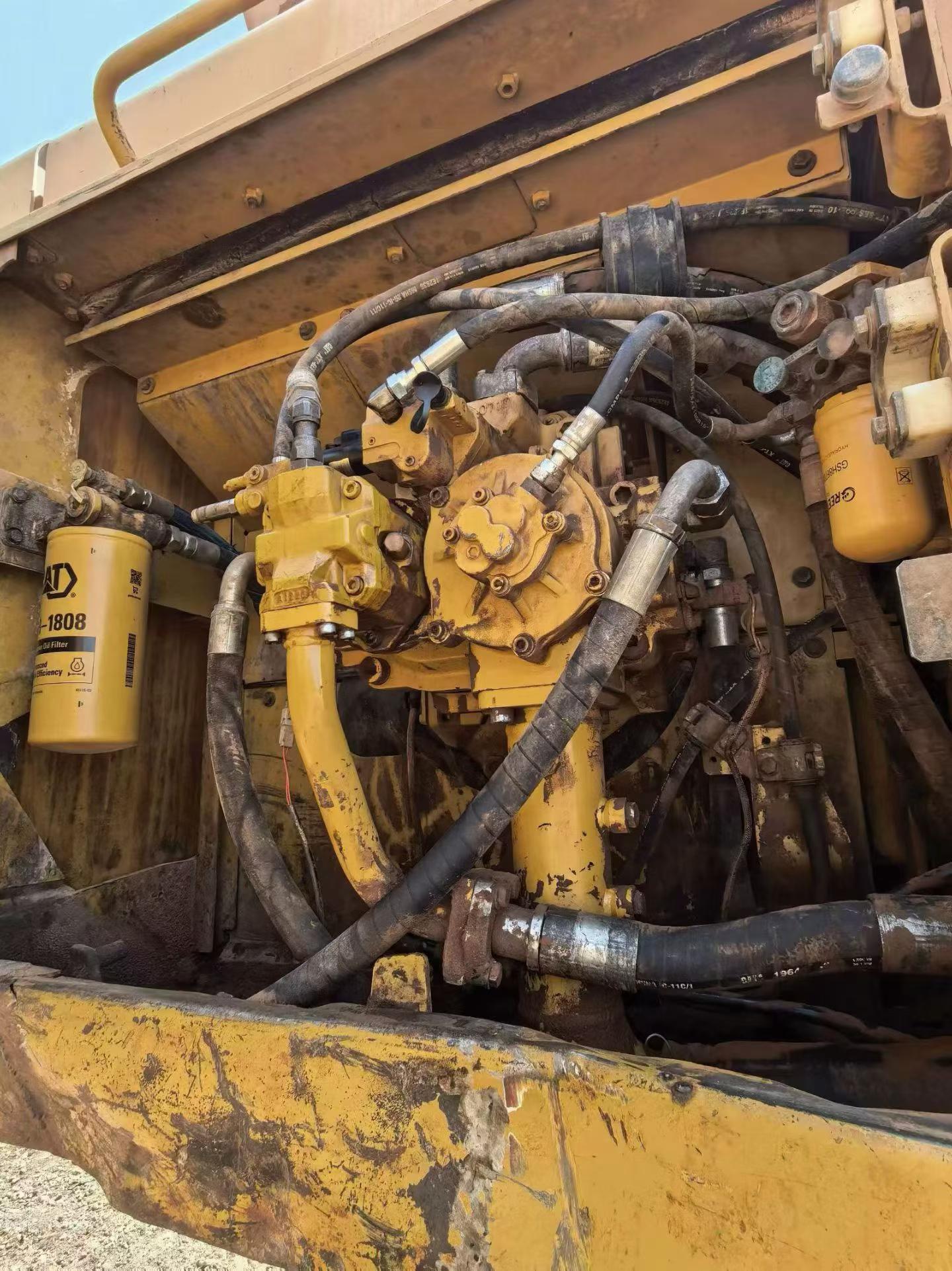 Buy Caterpillar 349E Used Excavator / 4