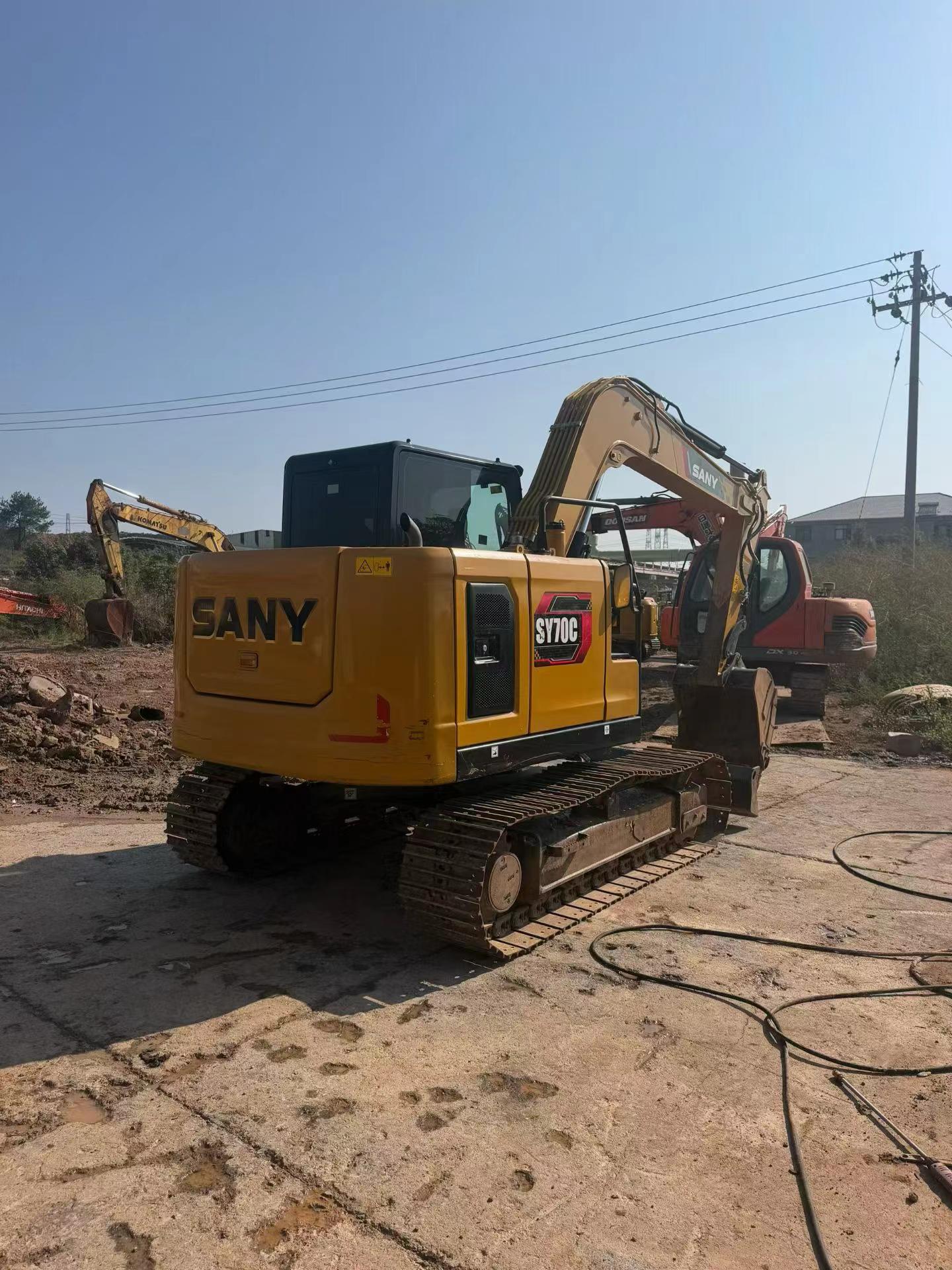 Buy Sany SY70C Used Excavator / 3