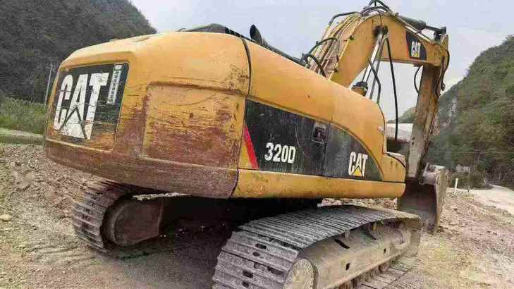 Buy Caterpillar 320D Used Excavator / 1