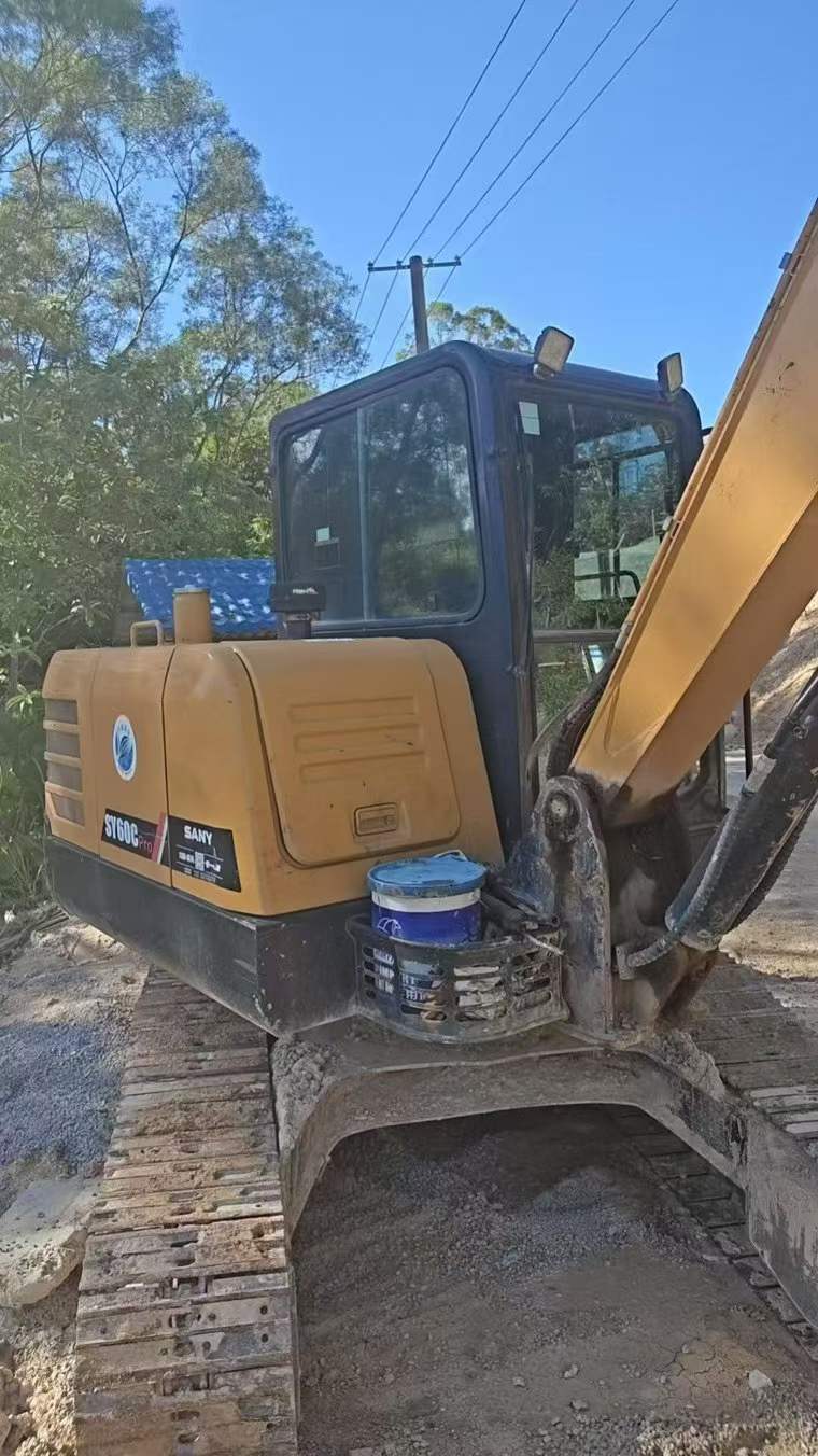 Buy Sany SY60 Used Excavator / 8