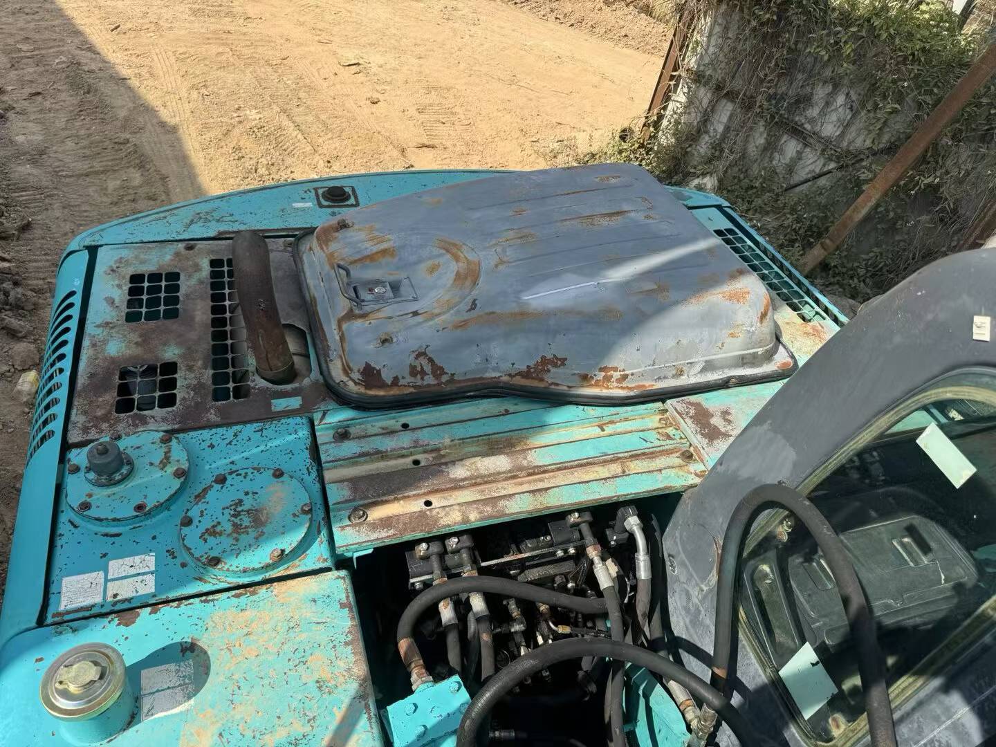 Buy Kobelco SK130 Used Excavator / 8
