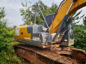 Buy XCMG XE135B Used Excavator / 8 Buy XCMG XE135B Used Excavator / 8