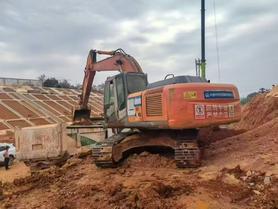 Buy Hitachi EX240-3 Used Excavator / 2 Buy Hitachi EX240-3 Used Excavator / 2