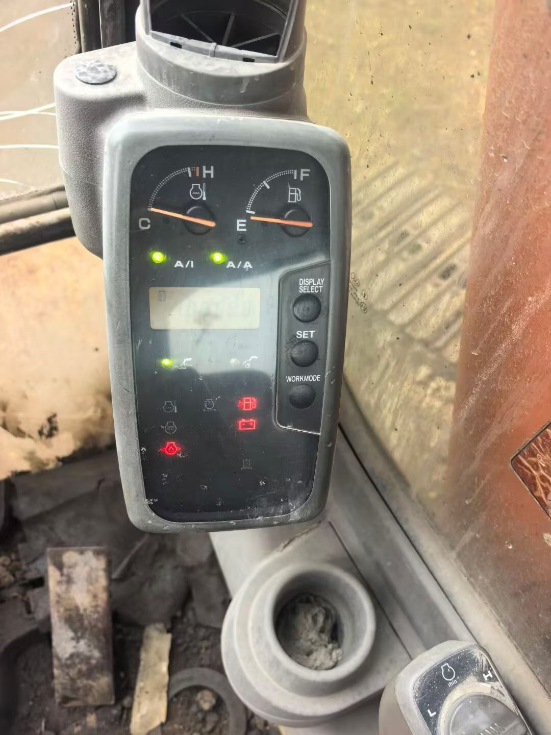 Buy Hitachi ZX200-6 Used Excavator / 5