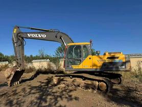 Buy Volvo EC240 Used Excavator / 3 Buy Volvo EC240 Used Excavator / 3