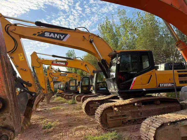 Buy Sany SY305C Used Excavator / 1