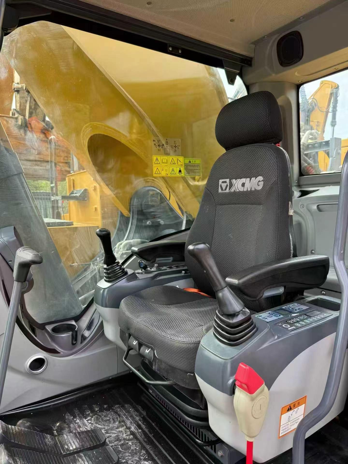 Buy XCMG Used Excavator / 7
