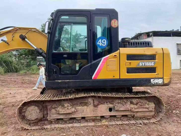 Buy Sany SY135 Used Excavator / 1