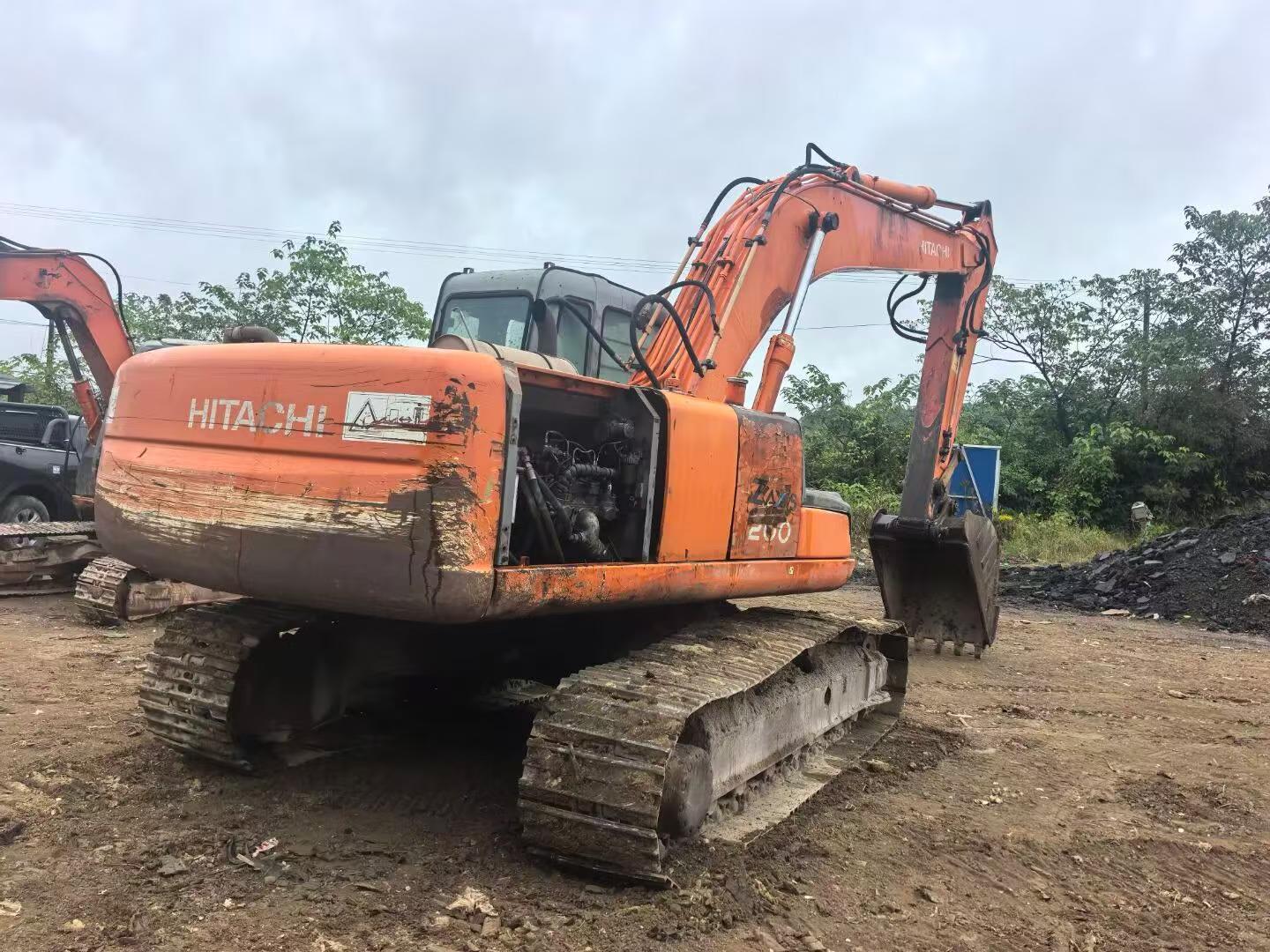Buy Hitachi ZX200-6 Used Excavator / 3