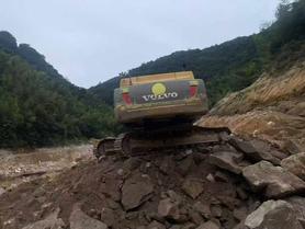Купить Подержанный Экскаватор Volvo EC380DL / 2 Купить Подержанный Экскаватор Volvo EC380DL / 2