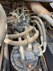 Buy XCMG LW550FV Used Excavator / 7 Buy XCMG LW550FV Used Excavator / 7