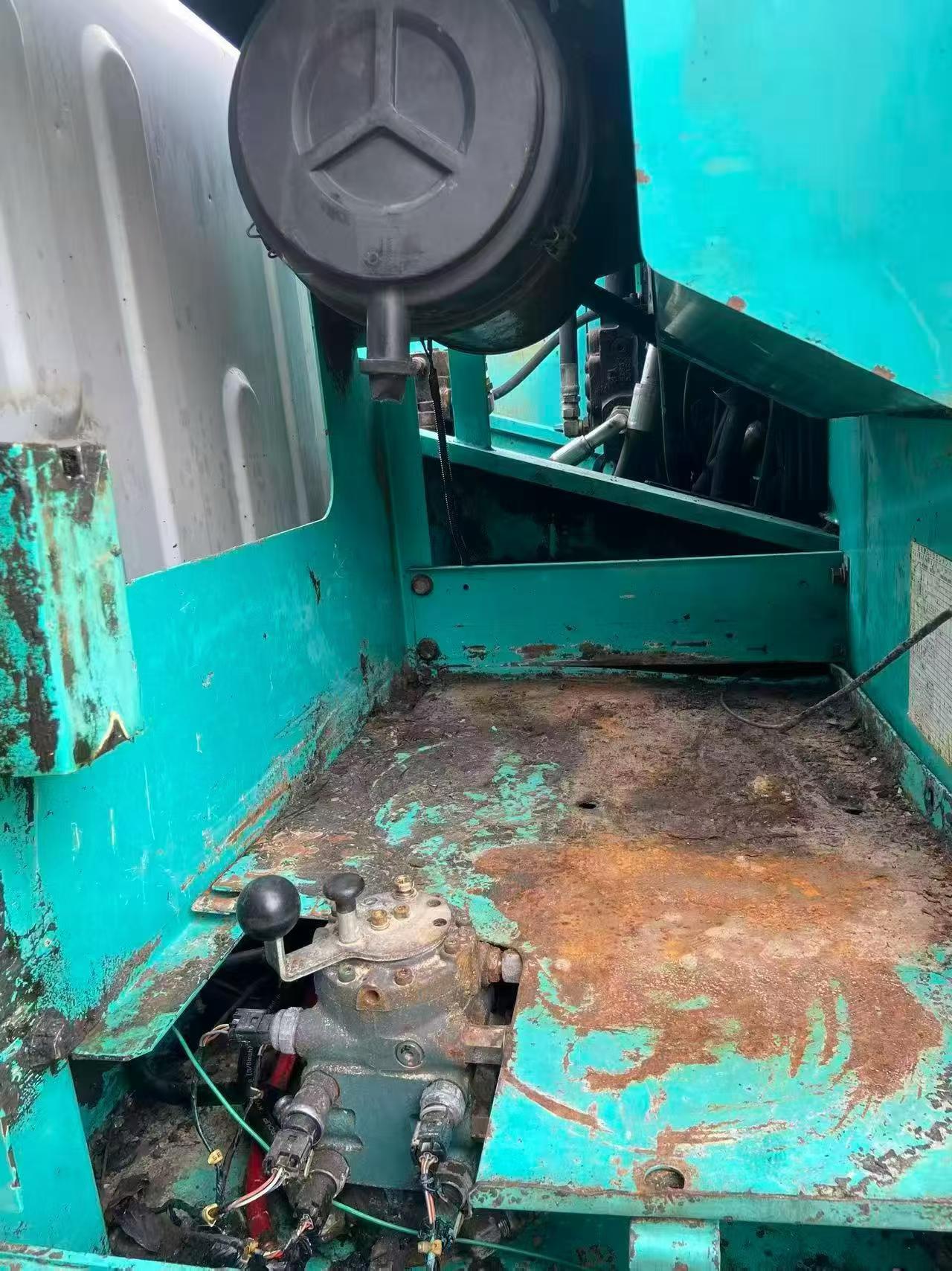 Buy Kobelco SK200-9 Used Excavator / 7