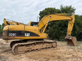 Buy Caterpillar 320A Used Excavator / 2 Buy Caterpillar 320A Used Excavator / 2