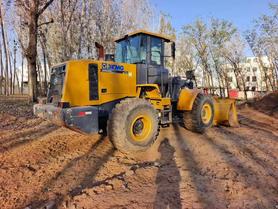 Buy XCMG LW500HV Used Loader / 3 Buy XCMG LW500HV Used Loader / 3