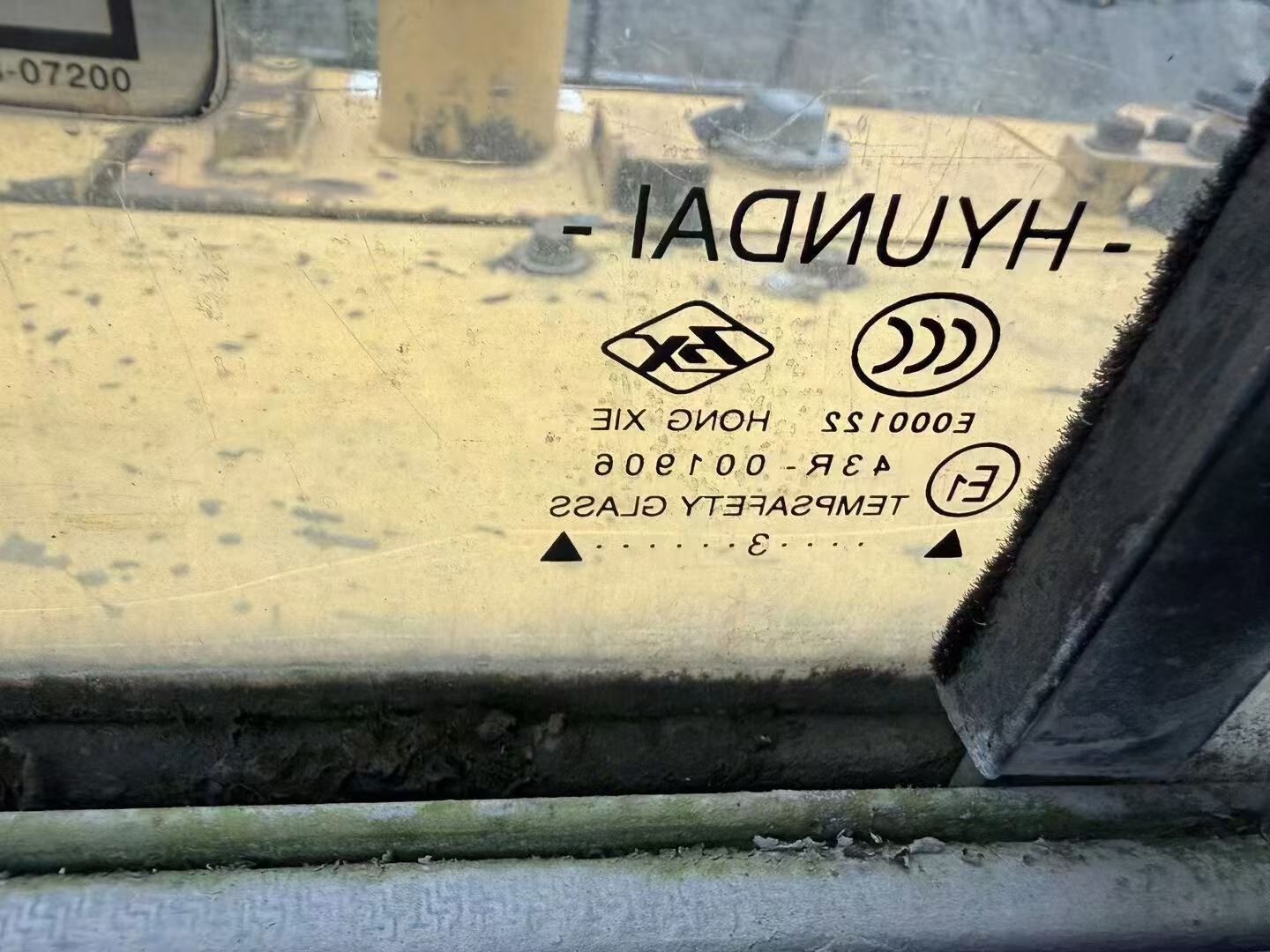 Buy Hyundai HX60 Used Excavator / 6