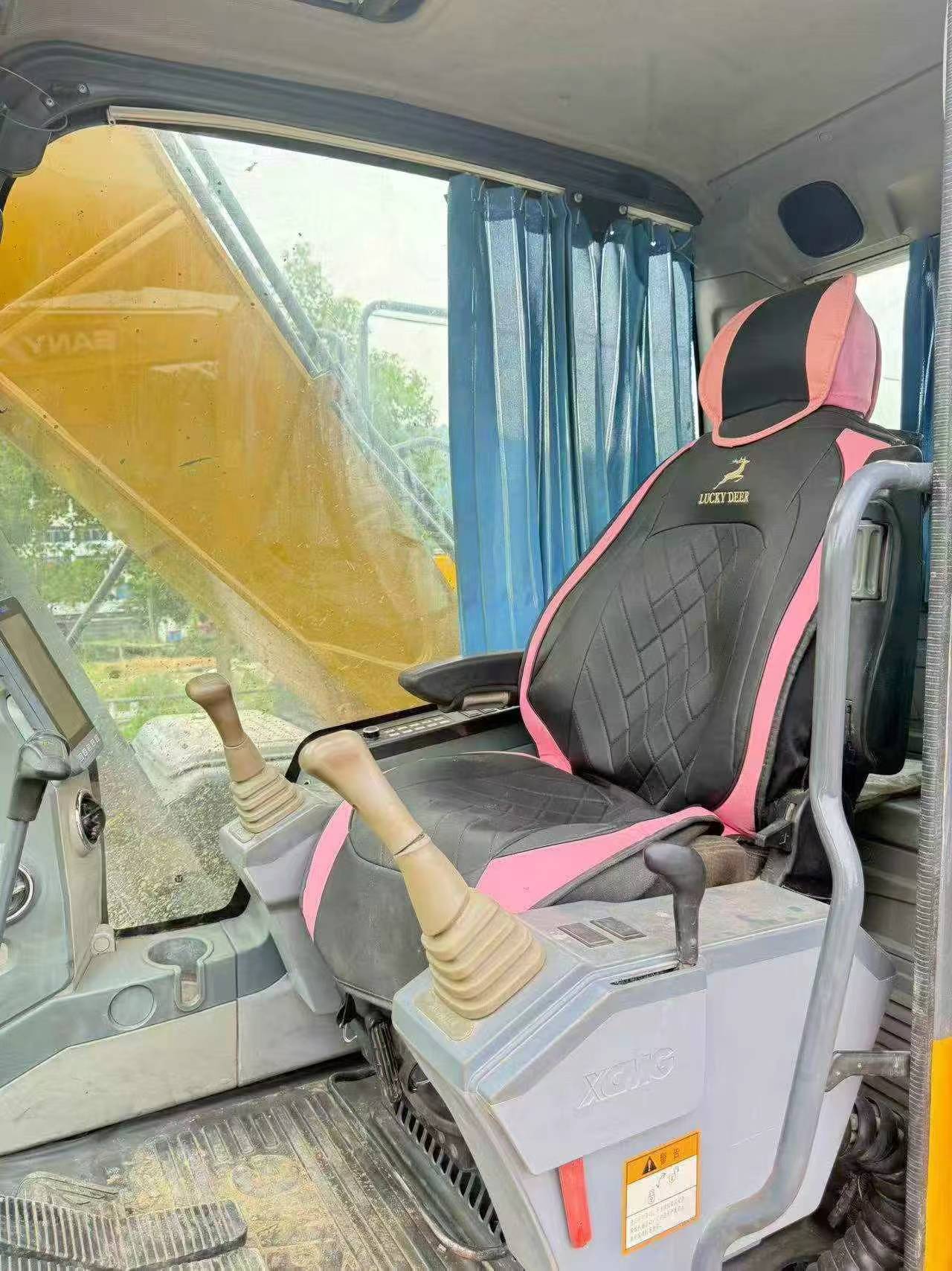 Buy XCMG LW200 Used Loader / 7