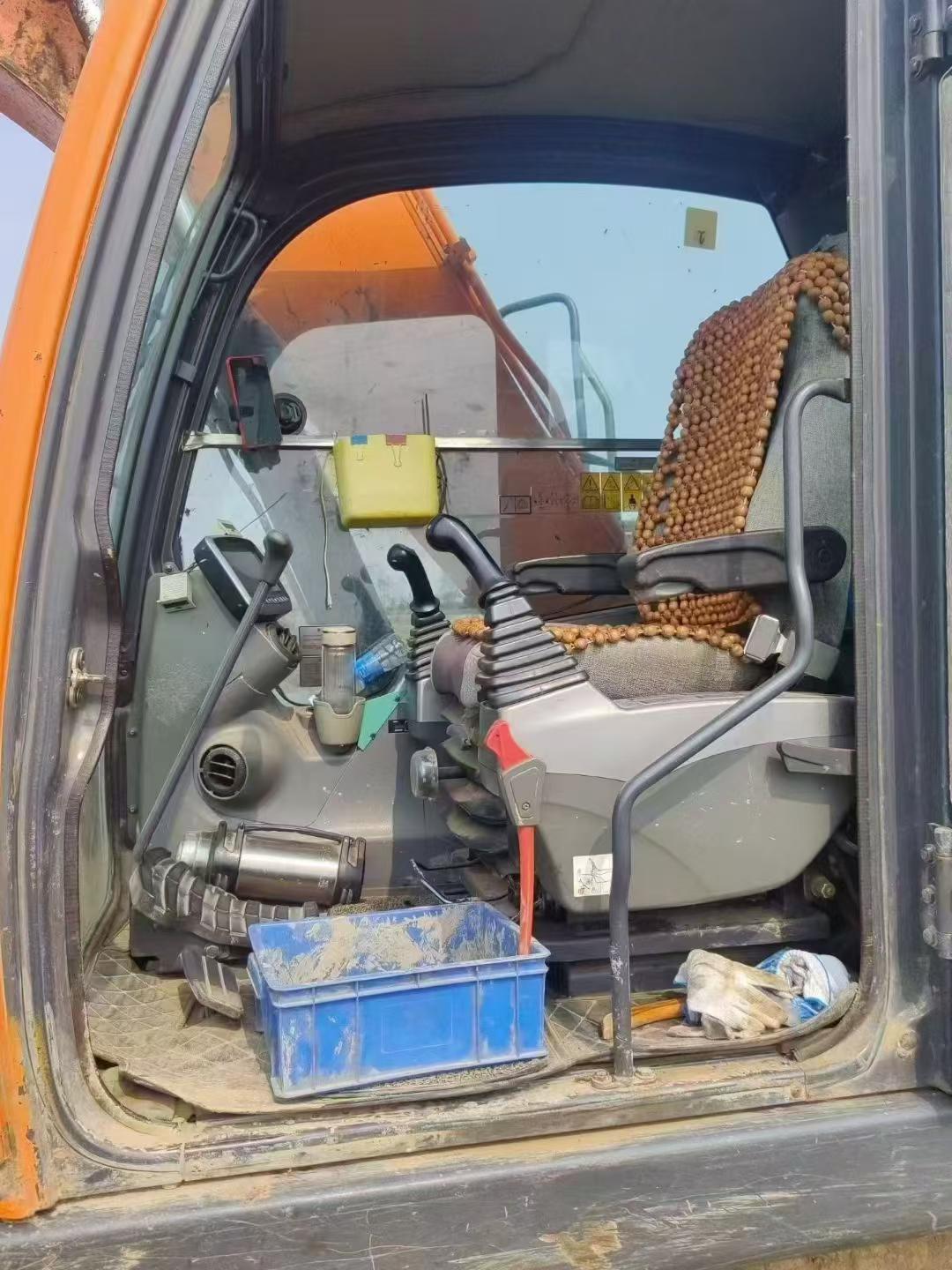 Buy Doosan S130W-3 Used Excavator / 9