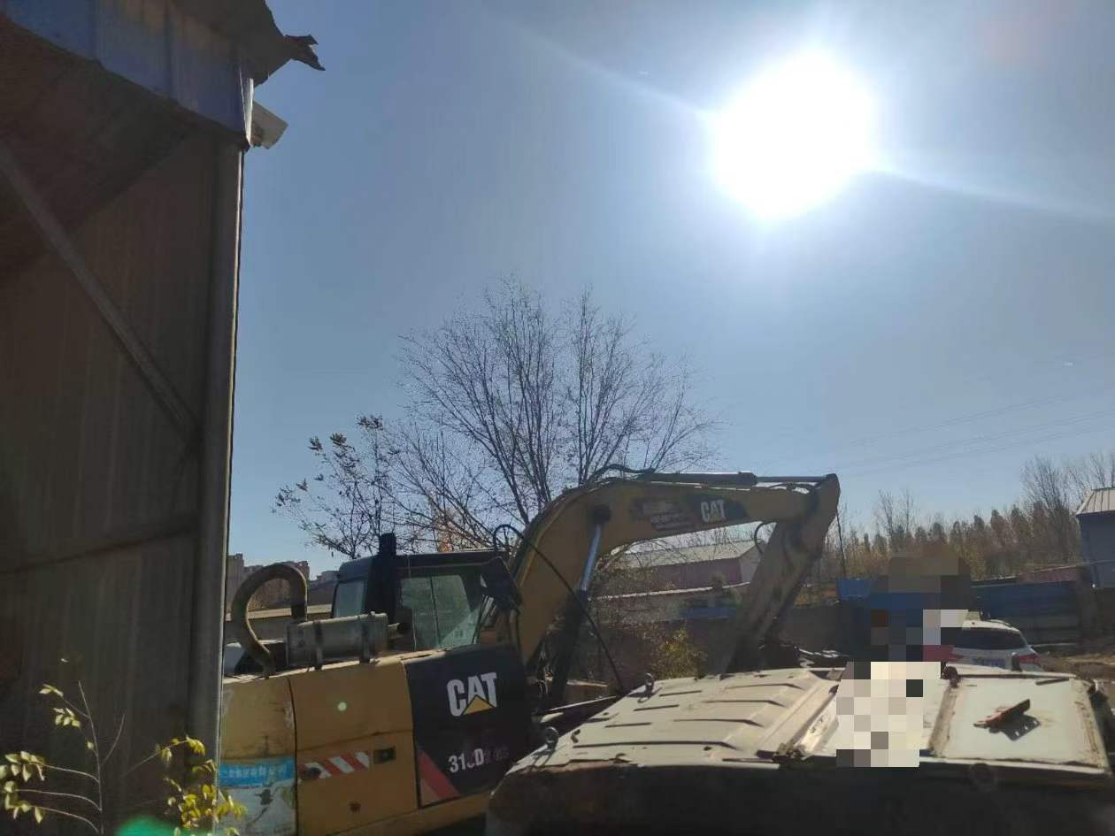 Buy Caterpillar Used Excavator / 9