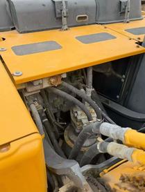 Buy Kato HD820-7 Used Excavator / 3 Buy Kato HD820-7 Used Excavator / 3