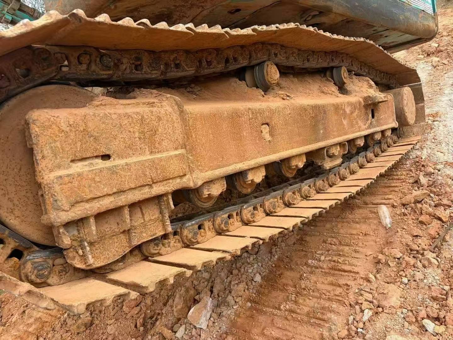 Buy Kobelco SK200-8 Used Excavator / 5