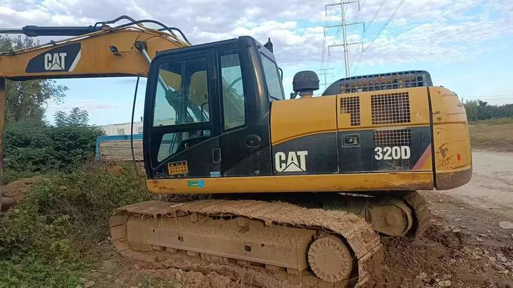 Buy Caterpillar 320A Used Excavator / 1