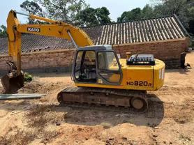 Buy Kato HD820R Used Excavator / 2 Buy Kato HD820R Used Excavator / 2