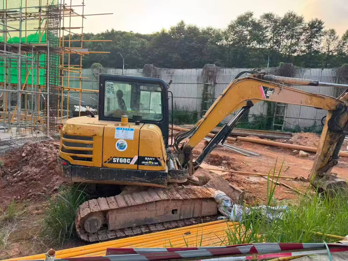 Buy Sany SY60 Used Excavator / 5