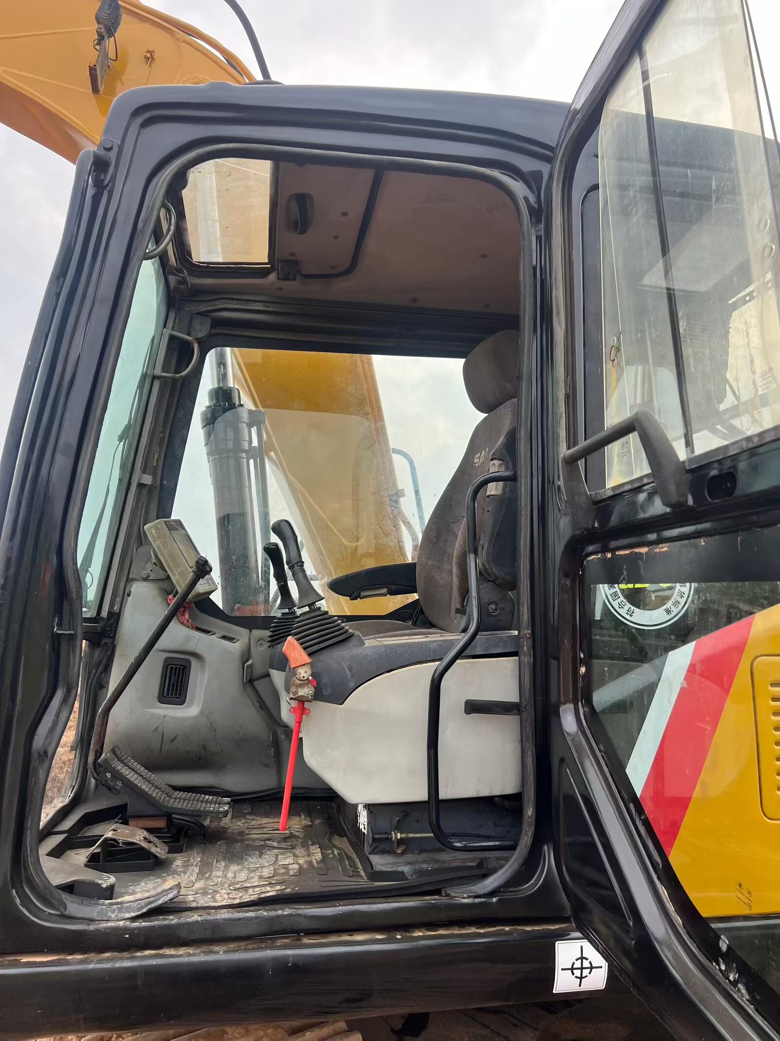 Buy Sany SY135 Used Excavator / 8