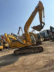 Buy Kato Used Excavator / 2 Buy Kato Used Excavator / 2