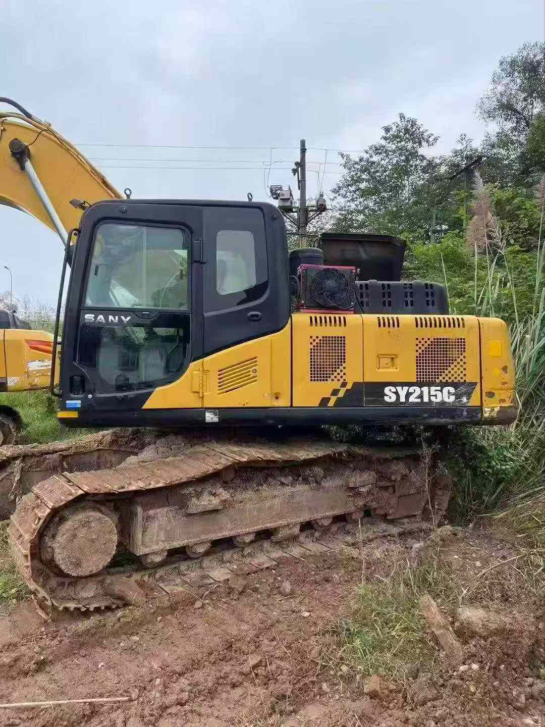 Buy Sany SY205C Used Excavator / 3