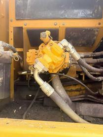 Buy Caterpillar Used Excavator / 2 Buy Caterpillar Used Excavator / 2