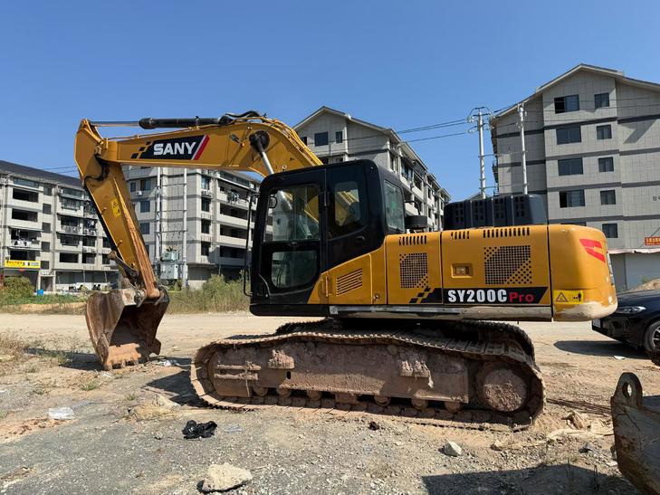 Buy Sany SY200C Used Excavator / 1