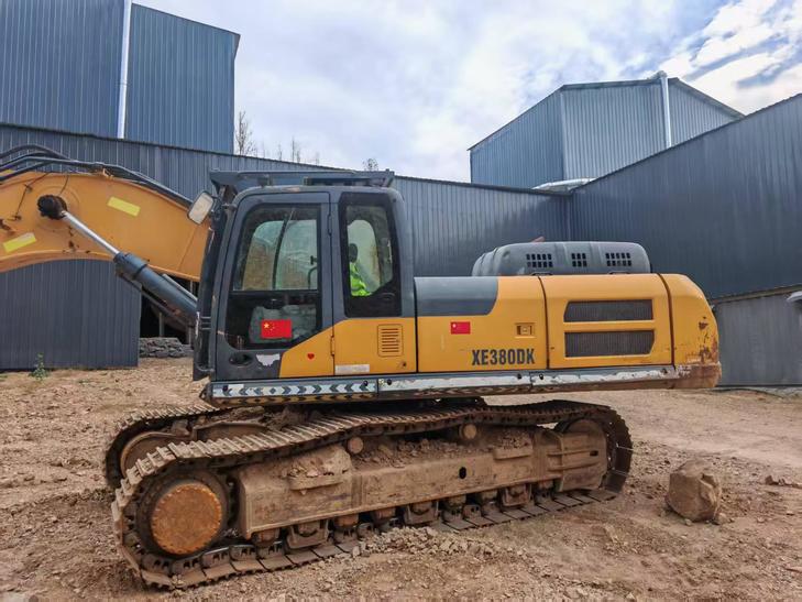Buy XCMG ZL30E Used Excavator / 1