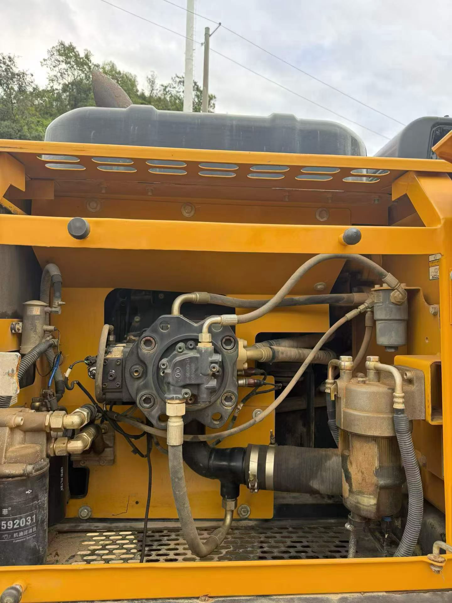 Buy Sany SY200C Used Excavator / 6