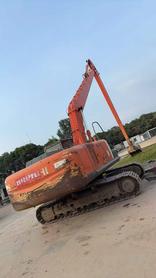 Buy Hitachi ZW250 Used Excavator / 3 Buy Hitachi ZW250 Used Excavator / 3