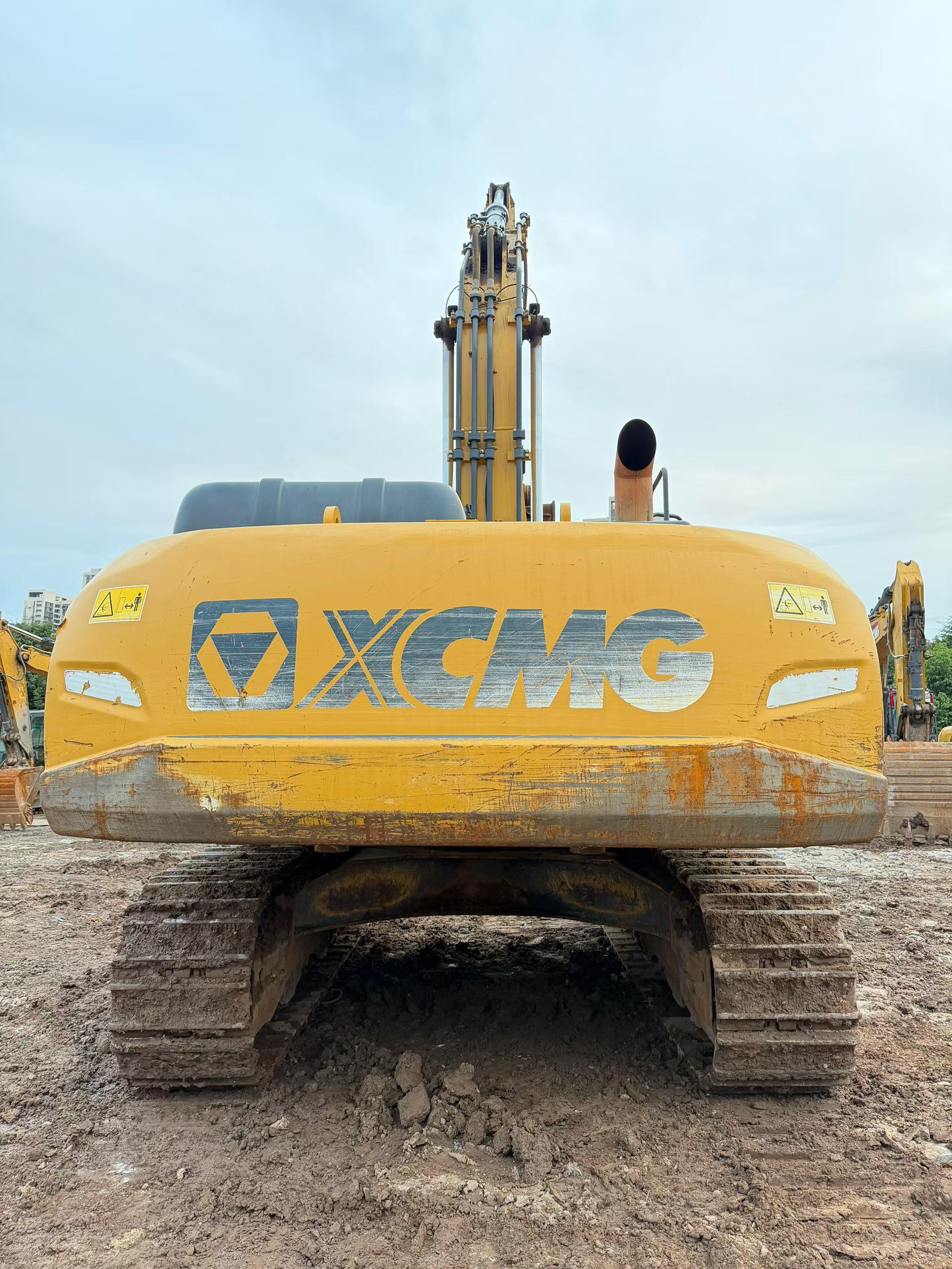 Buy XCMG Used Excavator / 6
