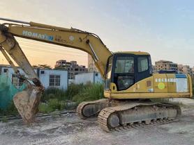 Buy Komatsu PC200 Used Excavator / 2 Buy Komatsu PC200 Used Excavator / 2