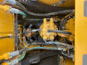 Buy Sany SY200C Used Excavator / 4 Buy Sany SY200C Used Excavator / 4