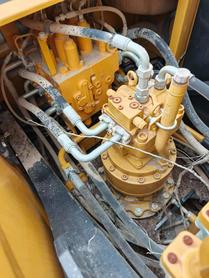 Buy Sany SY225C Used Excavator / 4 Buy Sany SY225C Used Excavator / 4
