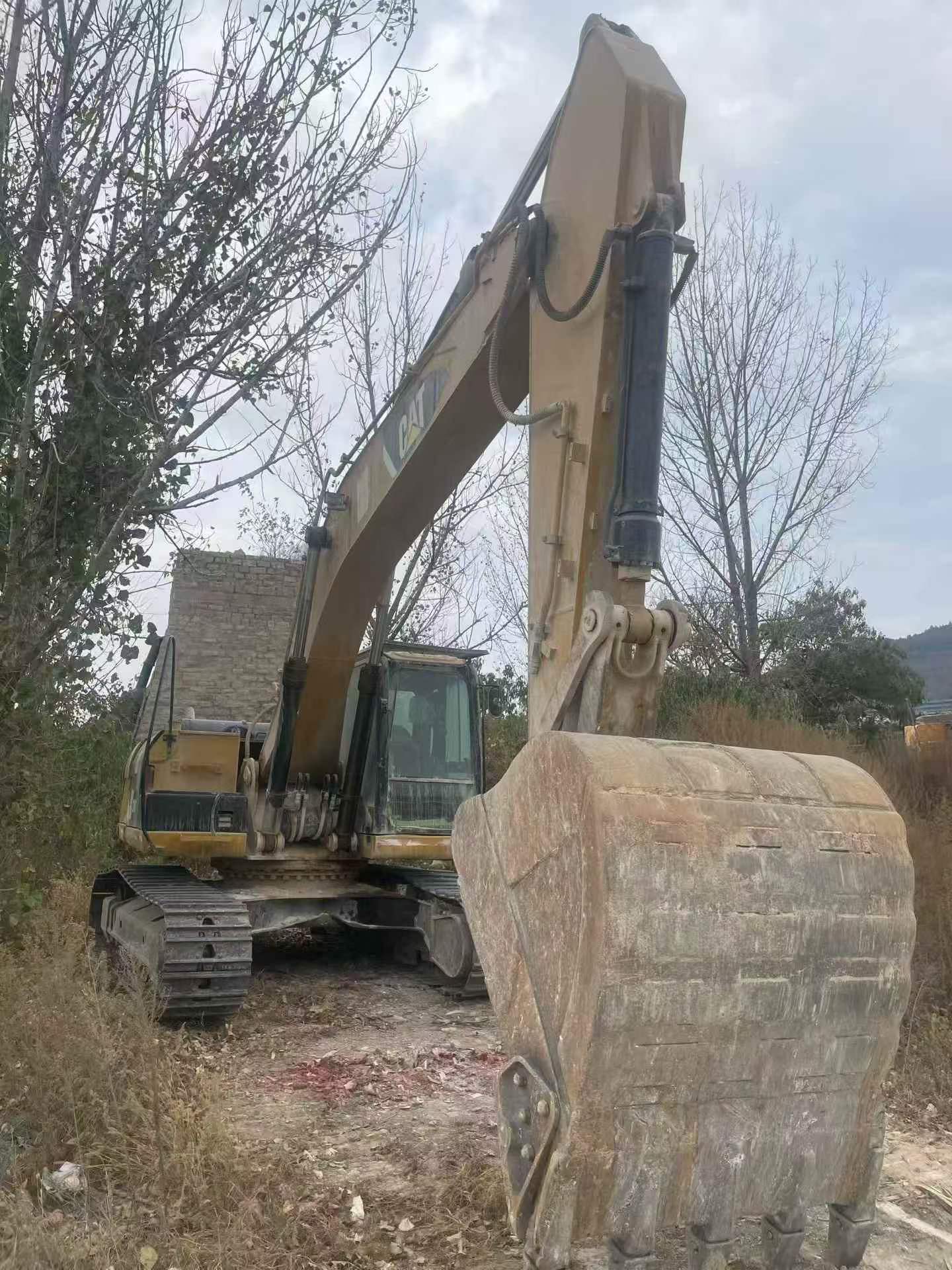 Buy Caterpillar 324D Used Excavator / 2