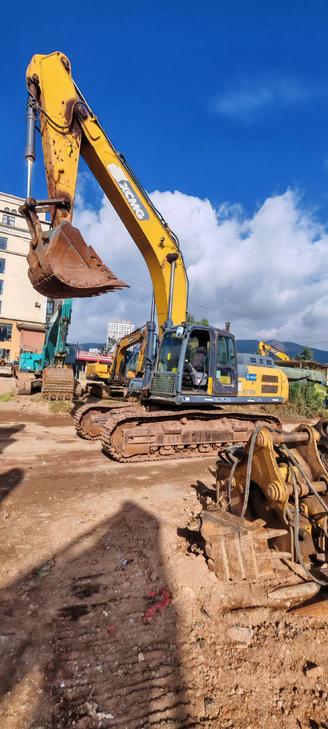 Buy XCMG Used Excavator / 1