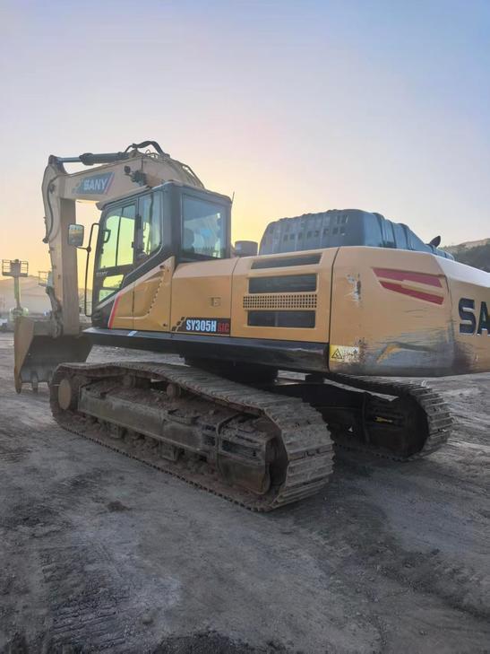 Buy Sany SY305C Used Excavator / 1