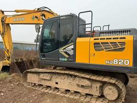 Buy Kato HD820-7 Used Excavator / 2 Buy Kato HD820-7 Used Excavator / 2