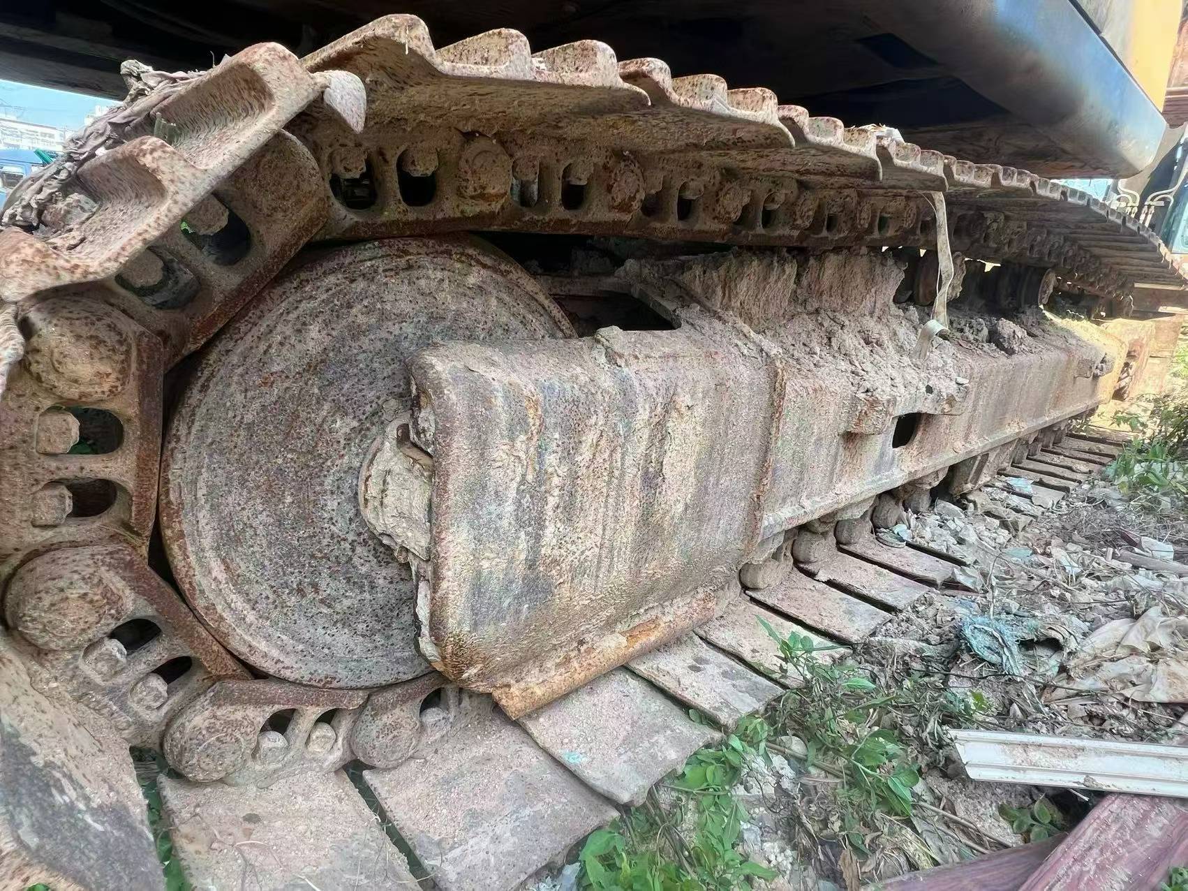 Buy Volvo L250G Used Excavator / 7